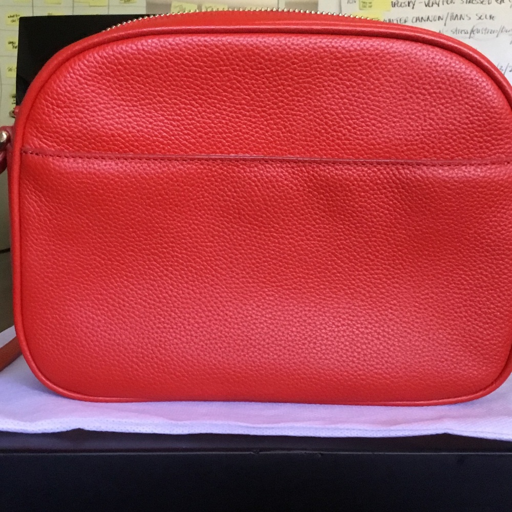 Nordstrom Red Pebble Leather Crossbody Small Dianne Goldtone Hardware - Picture 8 of 16
